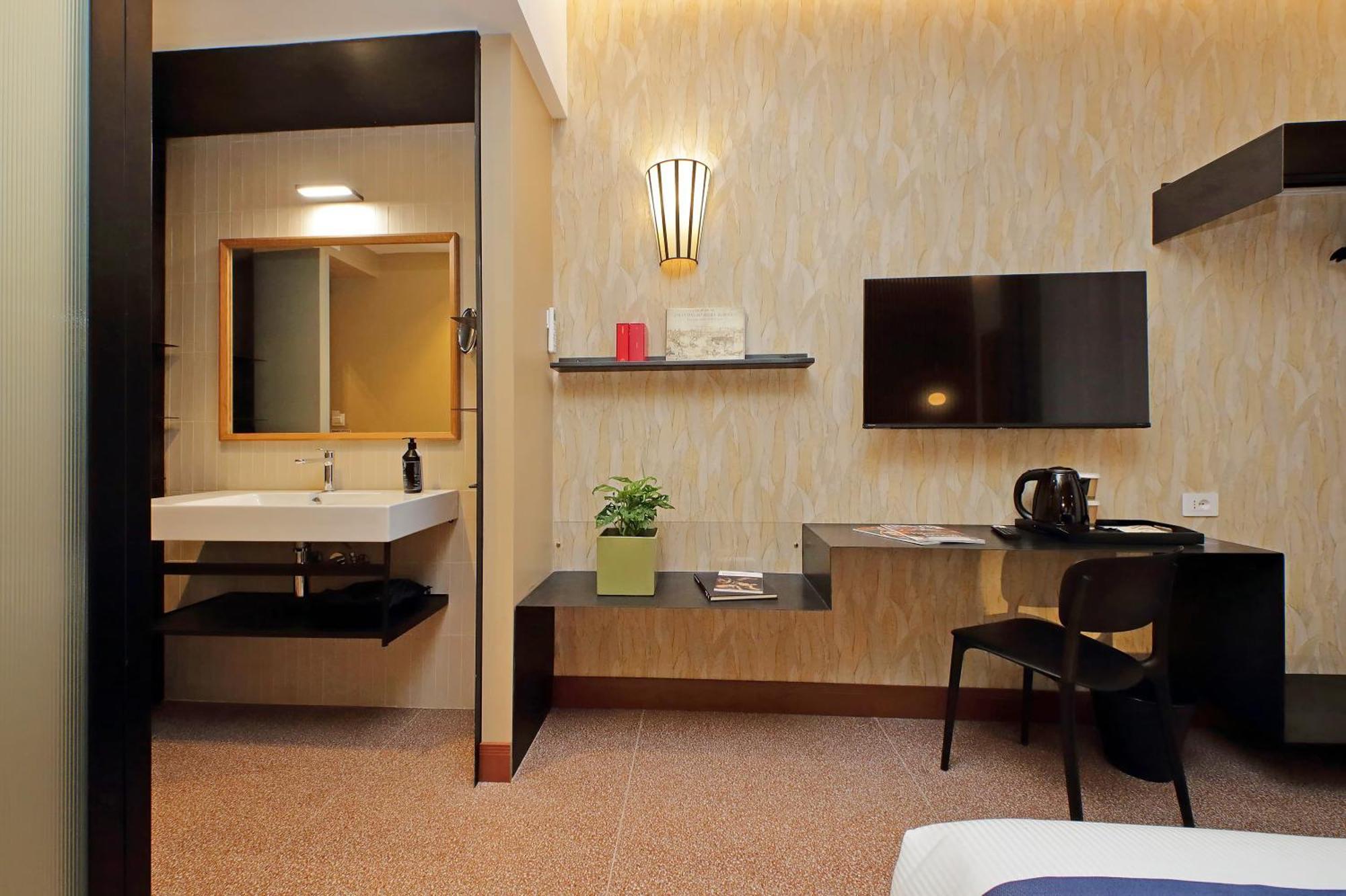 Habito Suites Рим Экстерьер фото